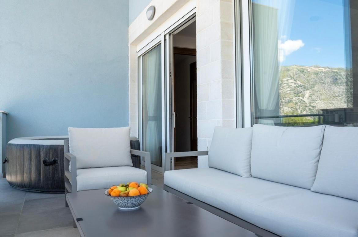 Luxury Apartment Vasilisa Kotor Zewnętrze zdjęcie