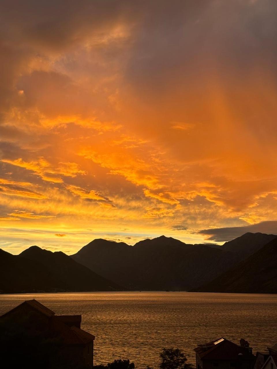 Luxury Apartment Vasilisa Kotor Zewnętrze zdjęcie
